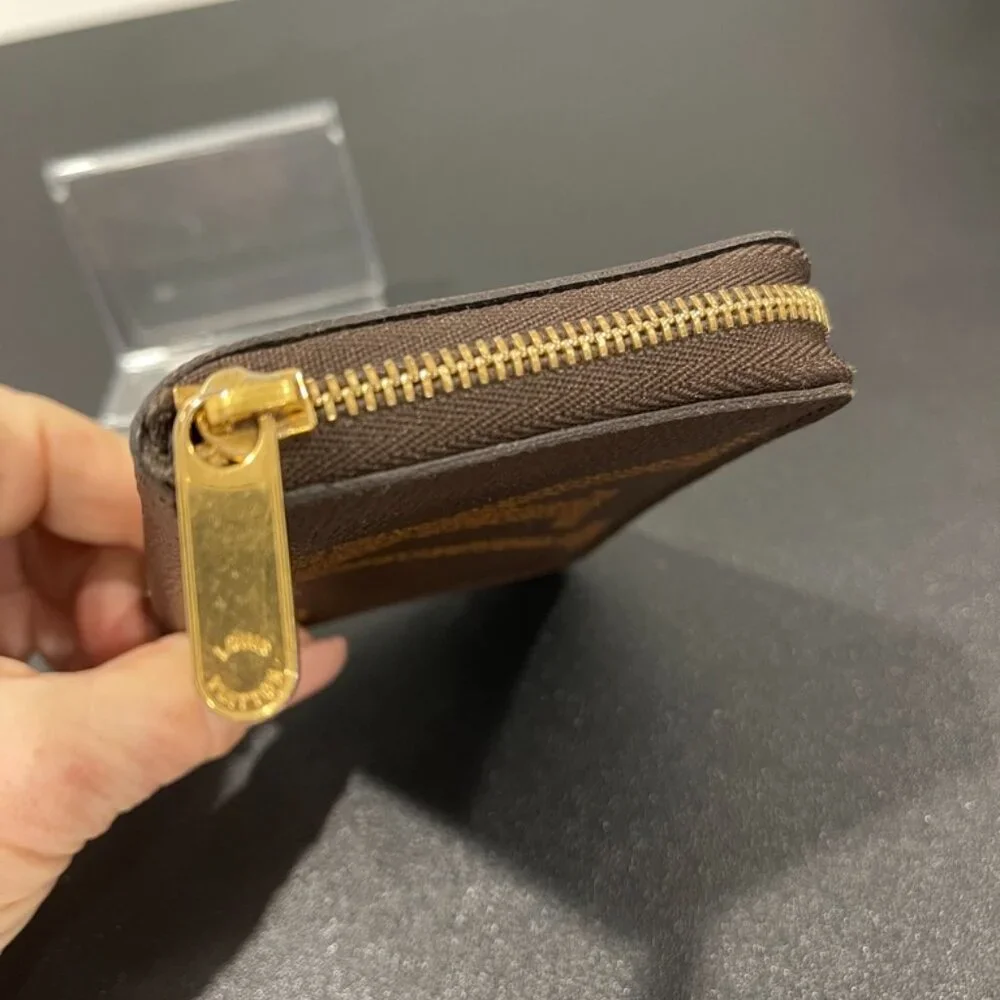 Louis Vuitton Monogram Giant Zippy Coin Purse (133861)